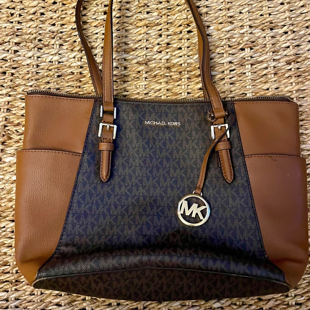 Michael Kors shoulder bag